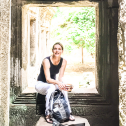 Melanie reist gerne durch die Welt