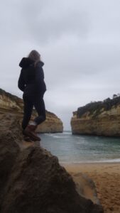 Frau am Meer