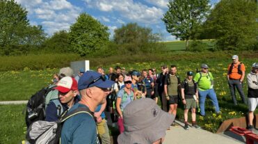 Wandern auf dem Kolonnenweg