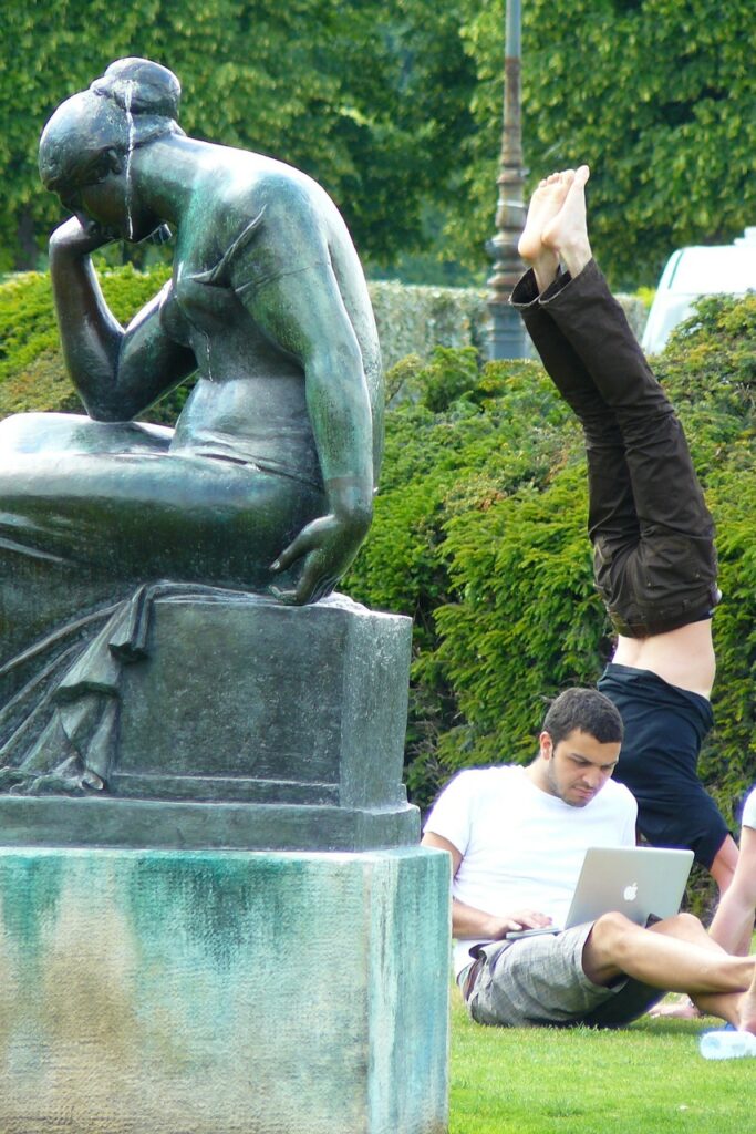 Er sagt, er vermisst mich, ist aber auf dating-sites